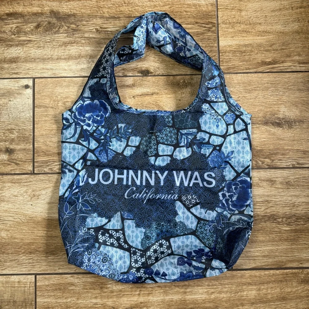 Johnny Was Reusable Nylon Shopping Tote Blue Floral Patchwork - Picture 12 of 13